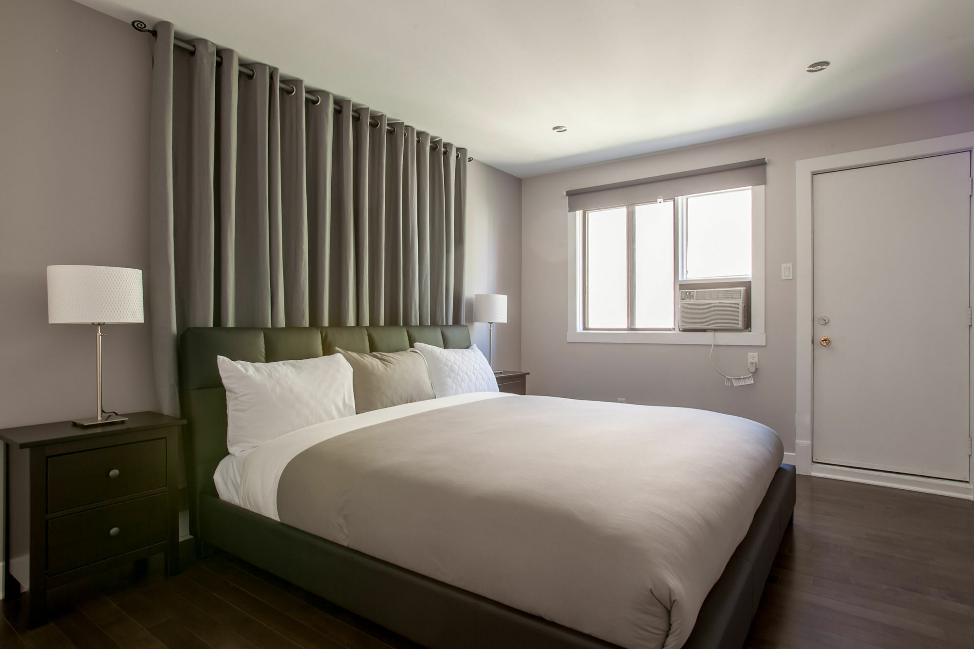 Lmvr - The Sherbrooke มอนทรีอัล ภายนอก รูปภาพ